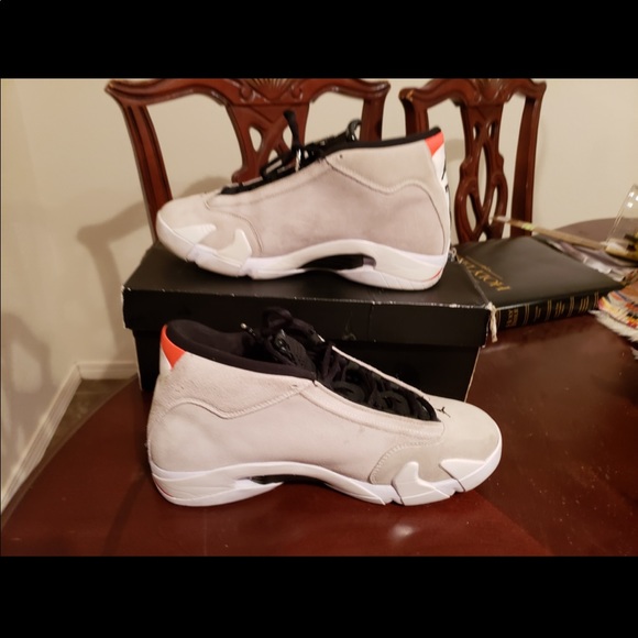 Jordan 14 Desert Sand SZ 10 - Picture 2 of 4